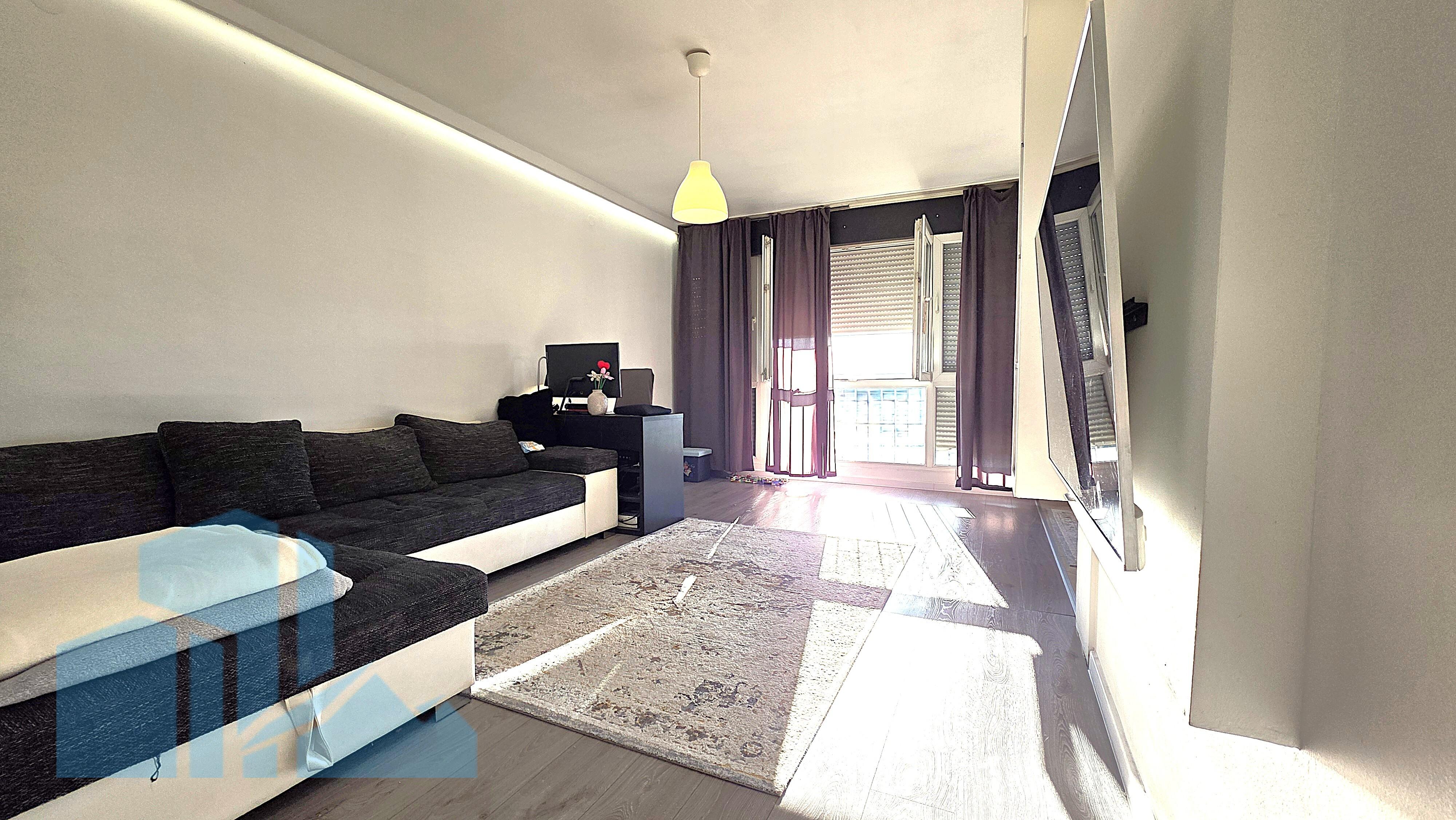 Stan 63,54m2, Baldekin, Šibenik