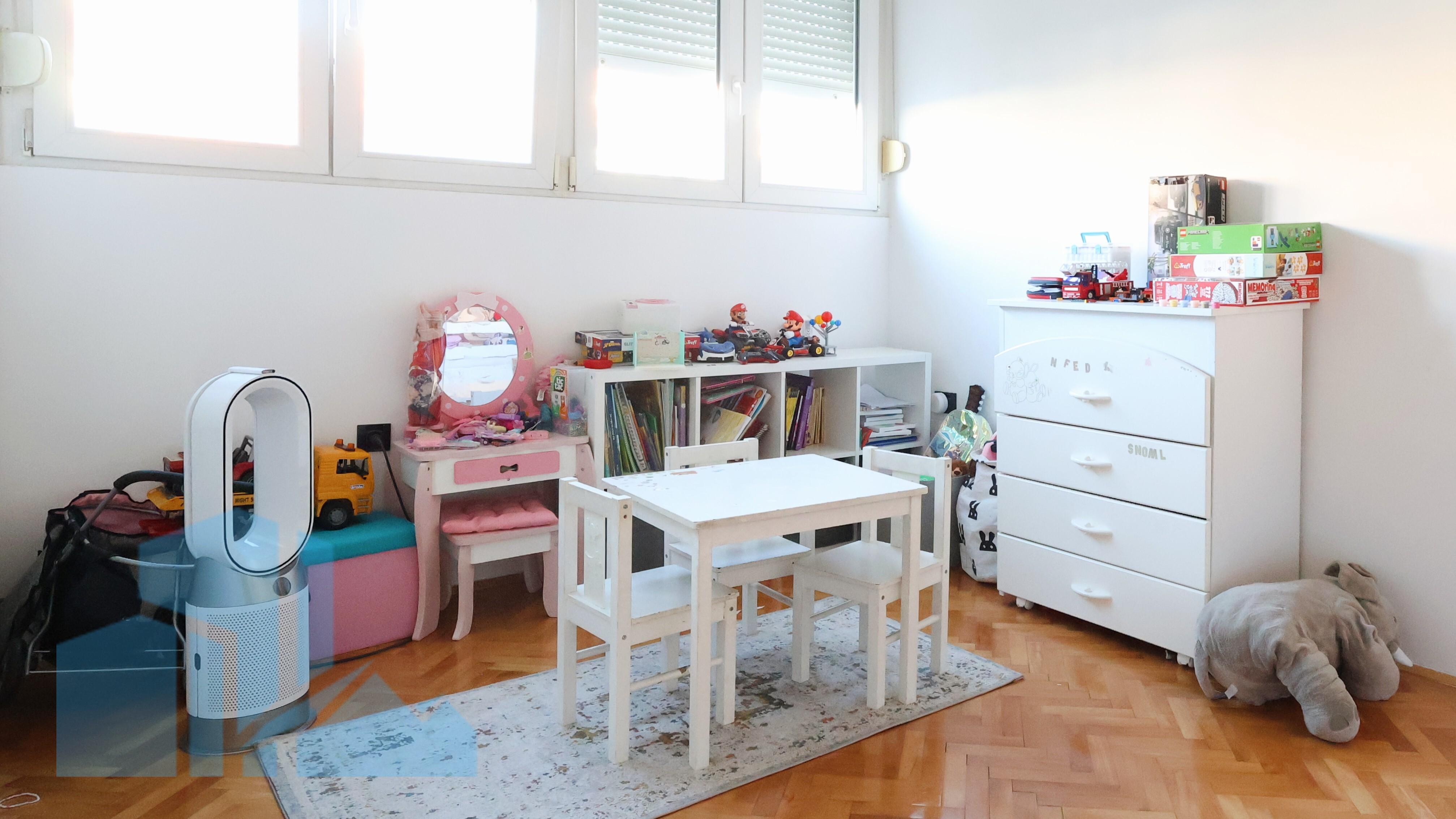 Stan 63,54m2, Baldekin, Šibenik