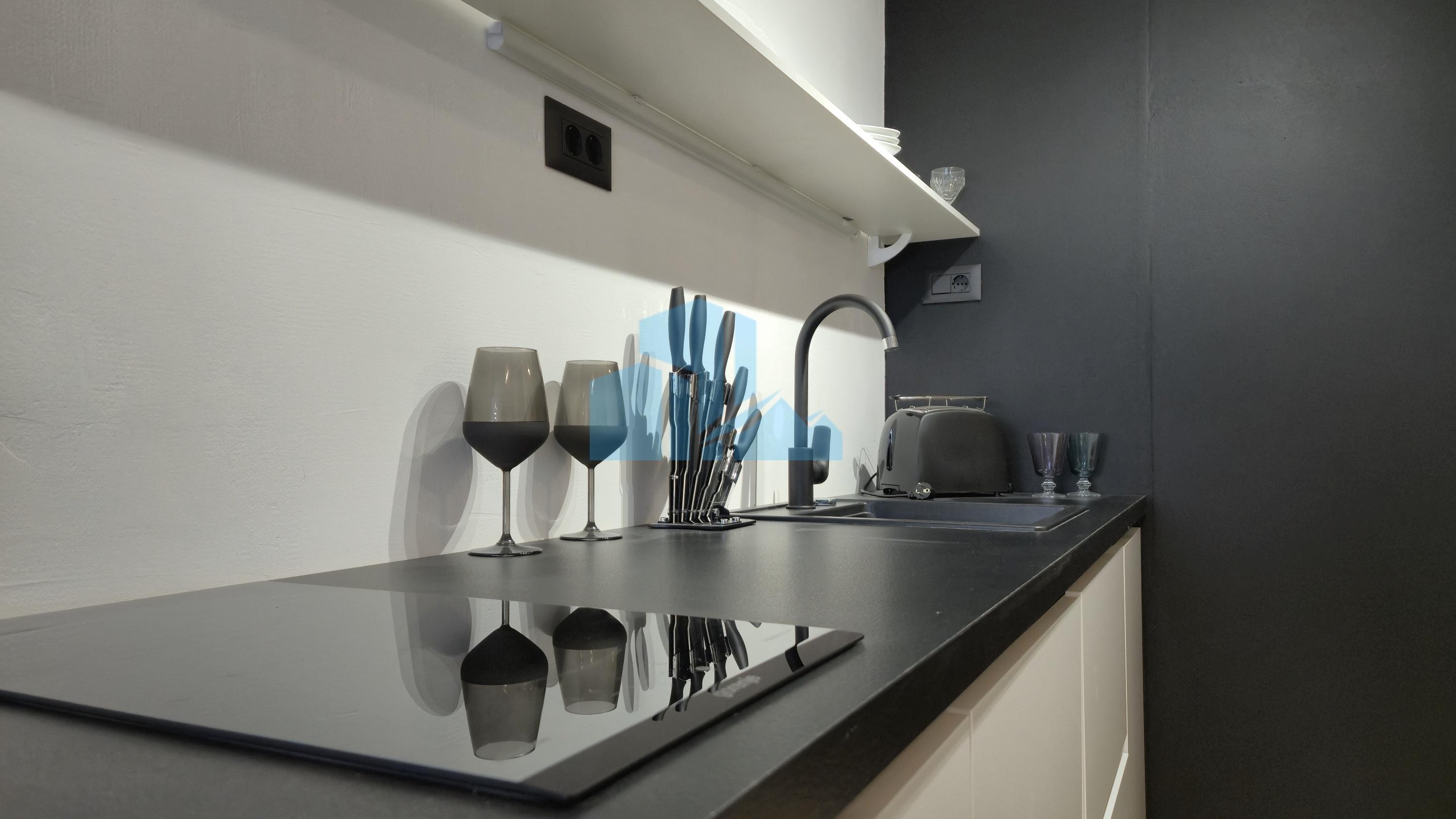 Šibenik – Baldekin – Komplett renovierte und ausgestattete Wohnung 42 m²