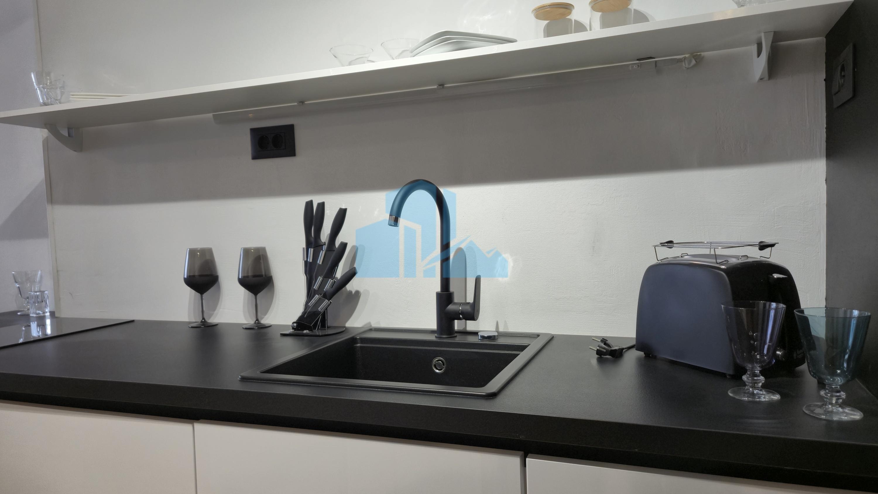 Šibenik – Baldekin – Komplett renovierte und ausgestattete Wohnung 42 m²