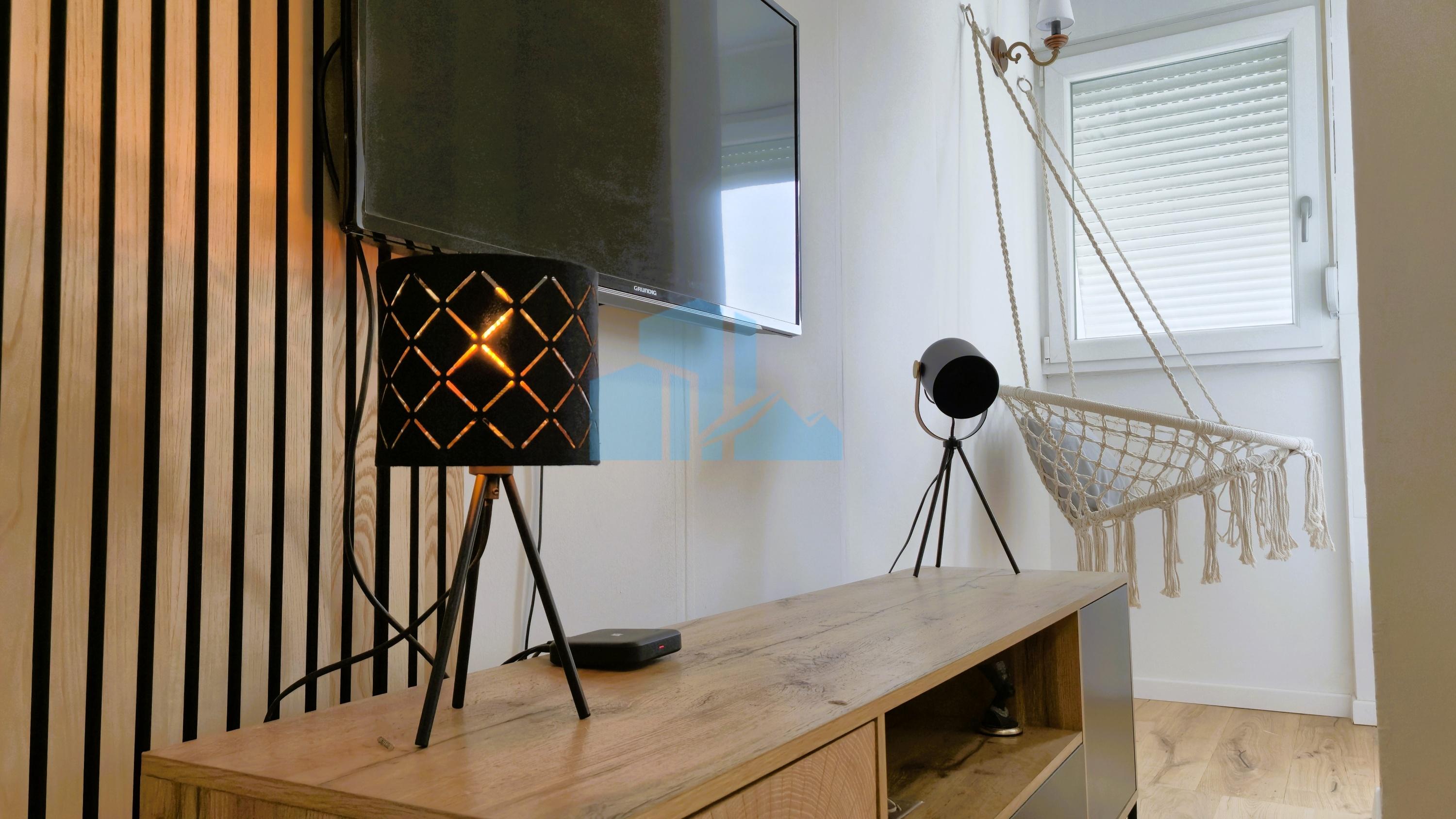 Šibenik – Baldekin – Komplett renovierte und ausgestattete Wohnung 42 m²