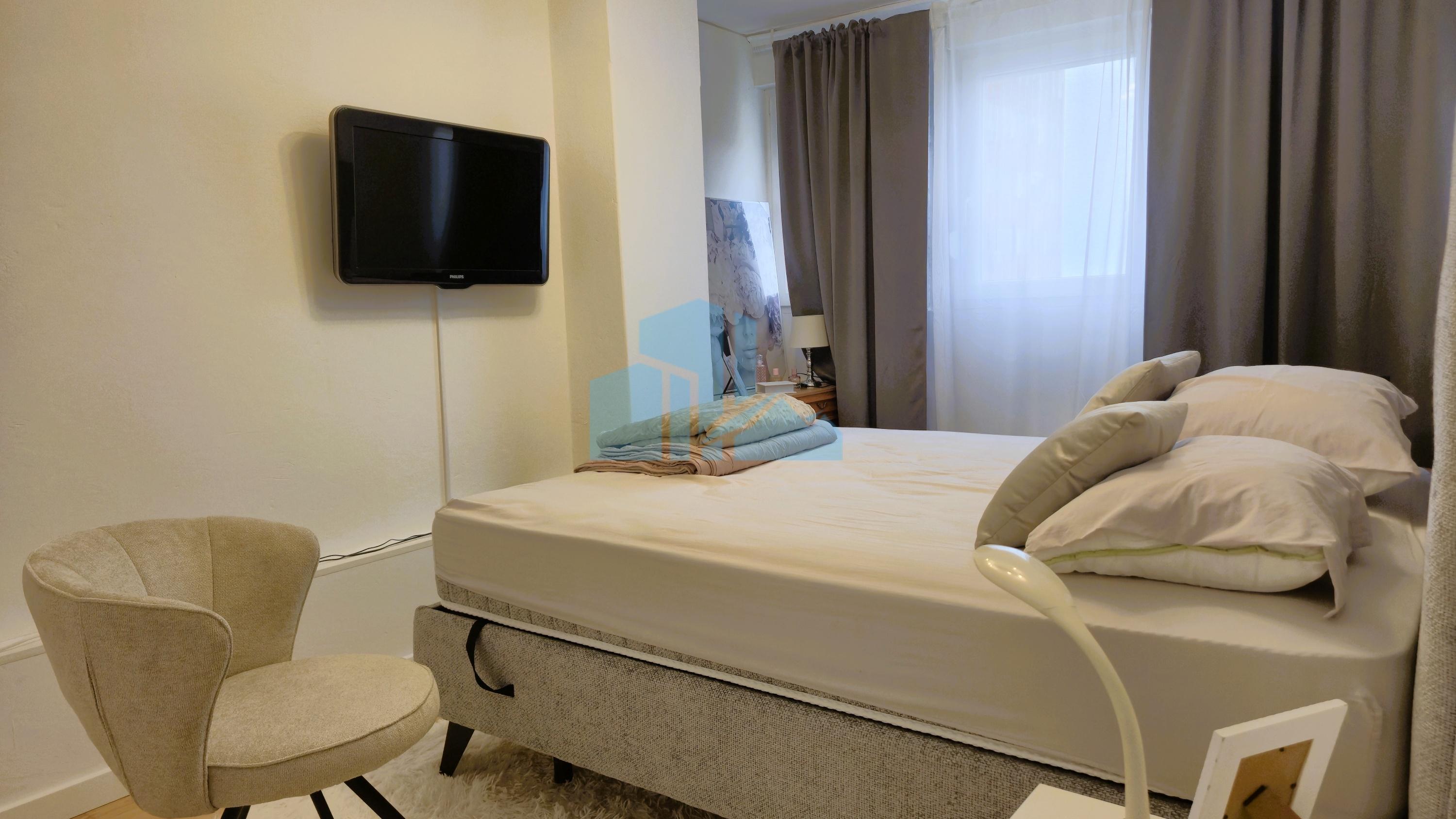 Šibenik – Baldekin – Komplett renovierte und ausgestattete Wohnung 42 m²