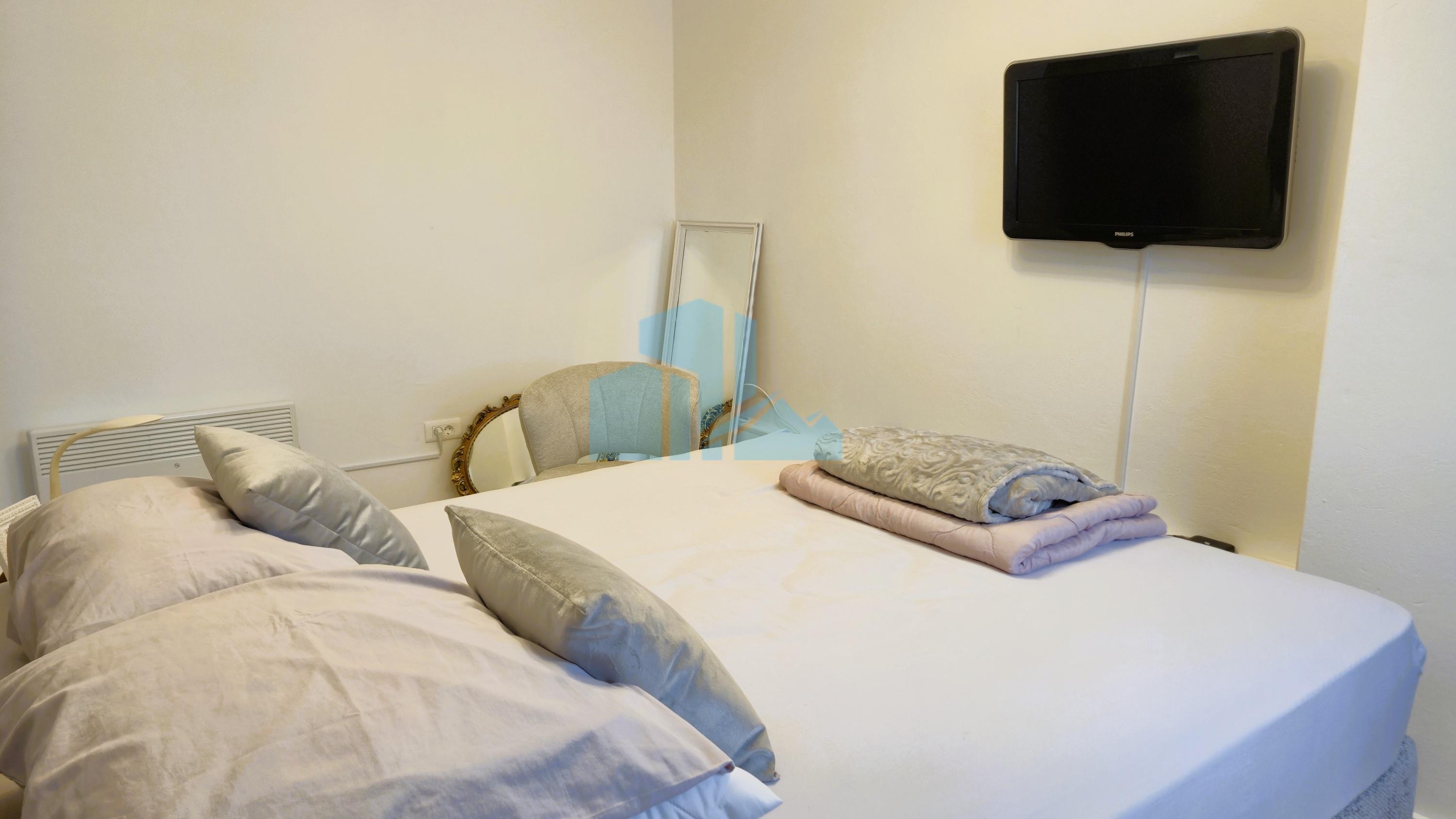 Šibenik – Baldekin – Komplett renovierte und ausgestattete Wohnung 42 m²