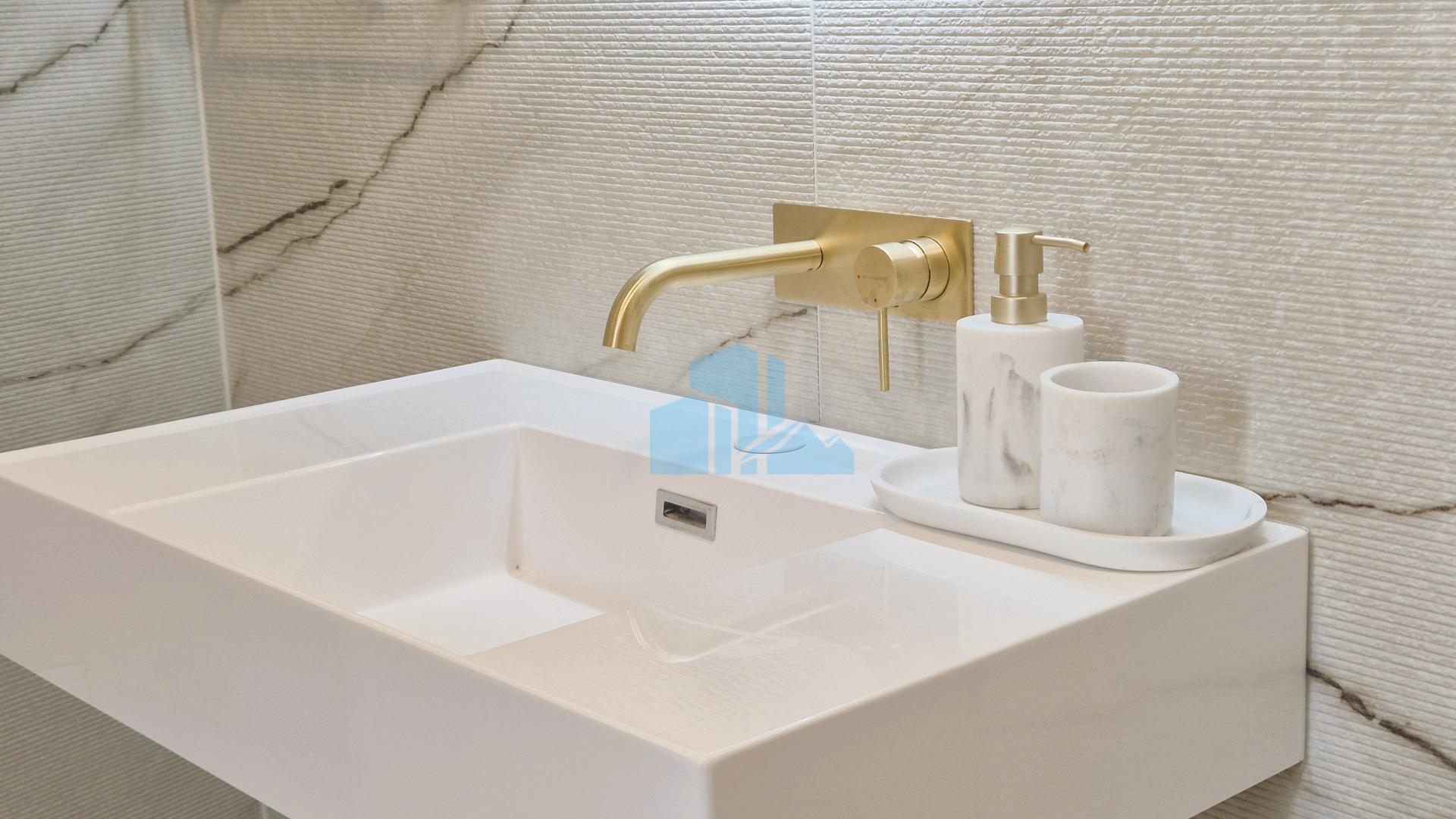 Šibenik – Grad - Jedinstveni renoviran i opremljen stan 75 m² u centru Šibenika